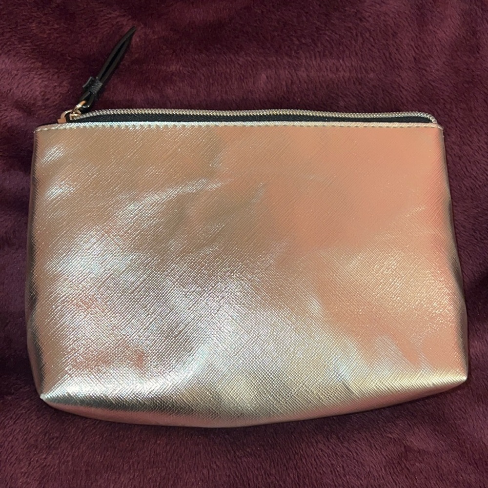 Victoria’s Secret - Gold Pouch cosmetic bag